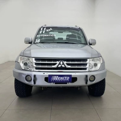 Foto 2: MITSUBISHI MMC PAJERO HPE 3.8 G 2011