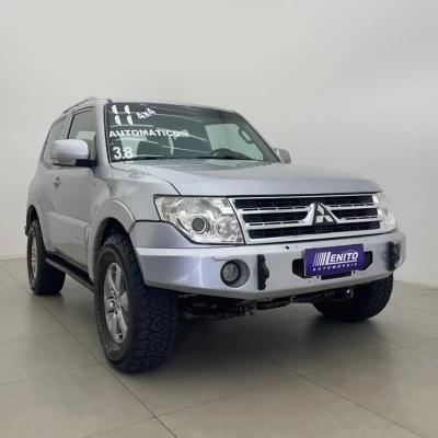 Foto 3: MITSUBISHI MMC PAJERO HPE 3.8 G 2011