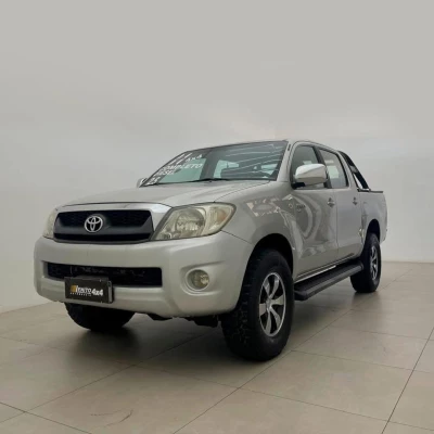 Foto 1: TOYOTA HILUX CD4X4 2011