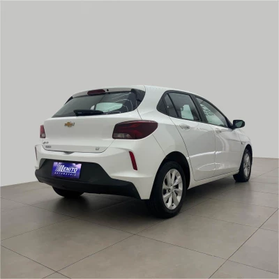 Foto 21: CHEVROLET ONIX 10MT LT2 2023