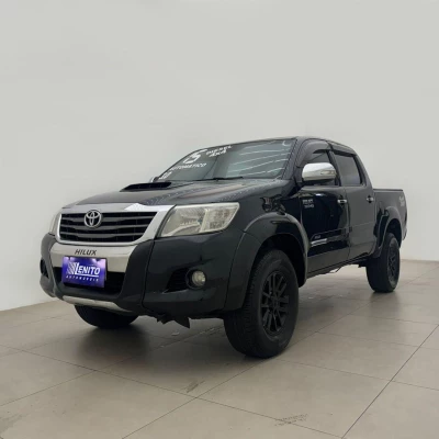 Foto 2: TOYOTA HILUX CD4X4 SRV 2015