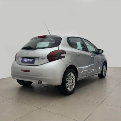 Foto 5: PEUGEOT 208 ACT PACK MT 2017