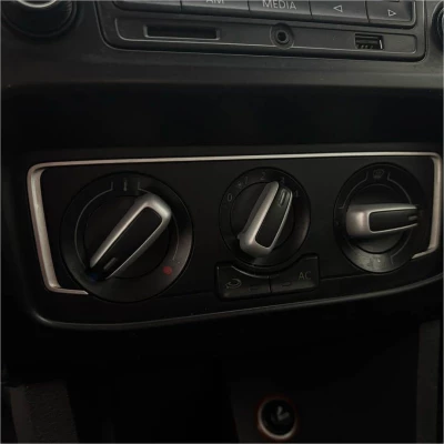 Foto 10: PEUGEOT 208 ACT PACK MT 2017