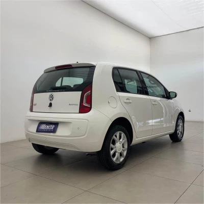 Foto 4: VOLKSWAGEN UP HIGH SA 2015
