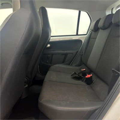 Foto 16: VOLKSWAGEN UP HIGH SA 2015