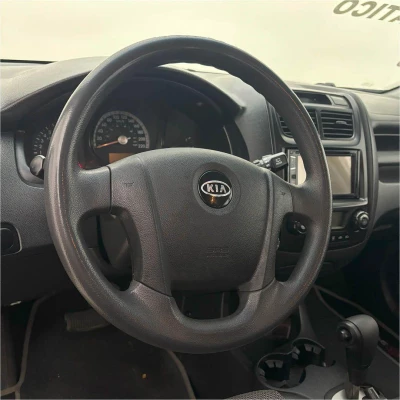 Foto 14: KIA SPORTAGE EX2 2.0G2 2010