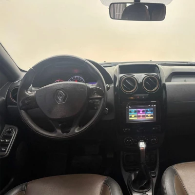 Foto 11: RENAULT DUSTER 20 D 4X2 2017