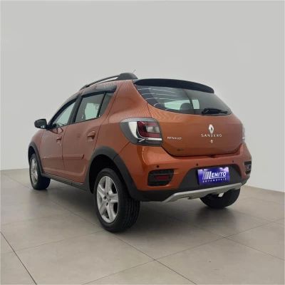 Foto 5: RENAULT SANDERO ST16 SCE 2018