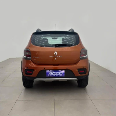 Foto 6: RENAULT SANDERO ST16 SCE 2018