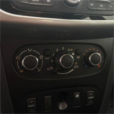 Foto 12: RENAULT SANDERO ST16 SCE 2018