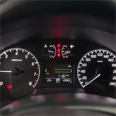 Foto 9: NISSAN SENTRA 20S CVT 2019