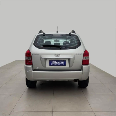 Foto 6: HYUNDAI TUCSON GLSB 2011