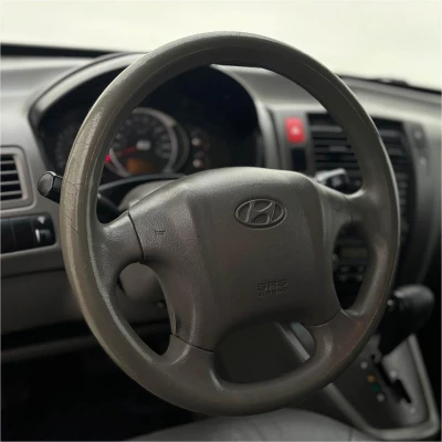 Foto 11: HYUNDAI TUCSON GLSB 2011