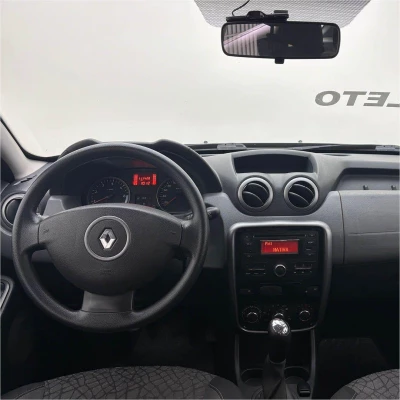 Foto 10: RENAULT DUSTER 16 E 4X2 2015