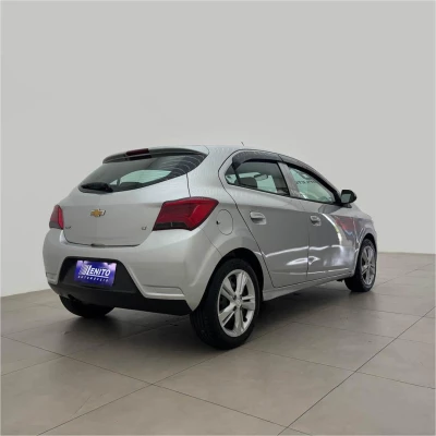 Foto 4: CHEVROLET ONIX 1.0MT LT 2019