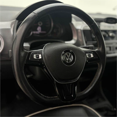 Foto 13: VOLKSWAGEN UP CROSS MDV 2018