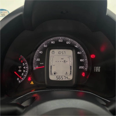 Foto 10: FIAT UNO ATTRACTIVE 1.0 2021