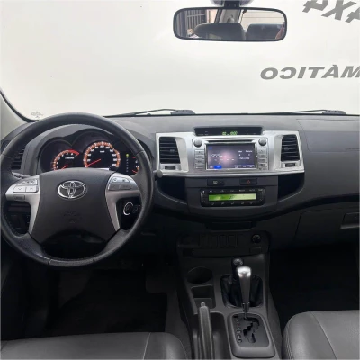 Foto 11: TOYOTA HILUX CD4X4 SRV 2015