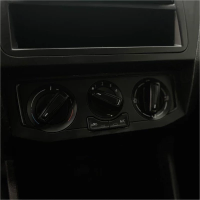 Foto 10: VOLKSWAGEN VOYAGE MPI 2023