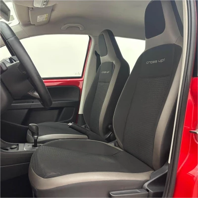 Foto 15: VOLKSWAGEN UP CROSS SCV 2017