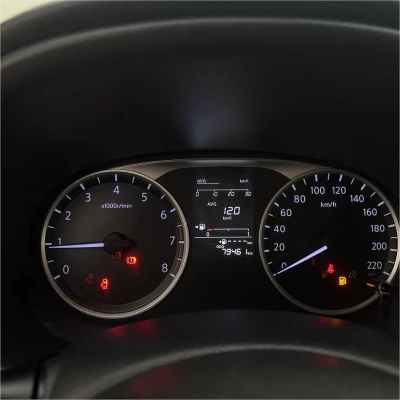 Foto 10: NISSAN KICKS S MT 2019