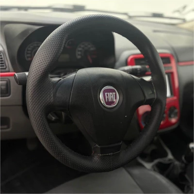 Foto 14: FIAT PUNTO ATTRACTIVE 2012