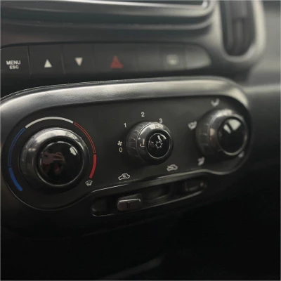 Foto 12: FIAT MOBI LIKE 2023