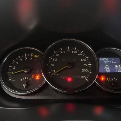 Foto 11: RENAULT FLUENCE PRI20A 2012