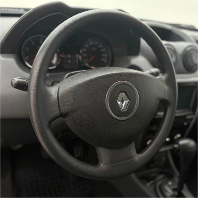 Foto 12: RENAULT DUSTER 20 D 4X2A 2014