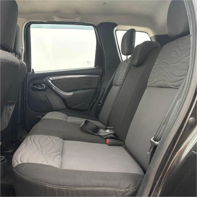 Foto 15: RENAULT DUSTER 20 D 4X2A 2014