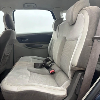 Foto 17: CHEVROLET SPIN 1.8L MT LTZ 2013