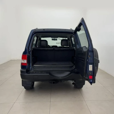 Foto 6: MITSUBISHI PAJERO IO 2001