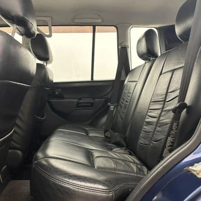 Foto 15: MITSUBISHI PAJERO IO 2001