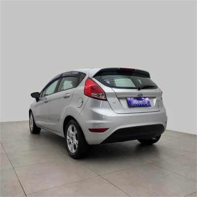 Foto 5: FORD FIESTA HA 1.6L SE 2015