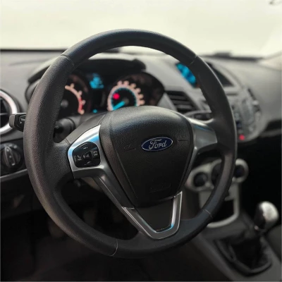 Foto 11: FORD FIESTA HA 1.6L SE 2015