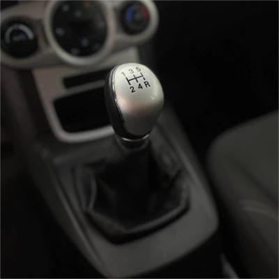 Foto 13: FORD FIESTA HA 1.6L SE 2015