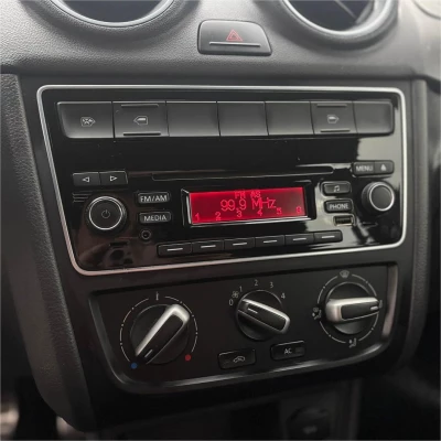 Foto 12: VOLKSWAGEN GOL 1.0 SELECAO 2014