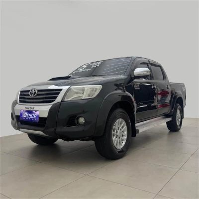 Foto 1: TOYOTA HILUX CD4X4 SRV 2015