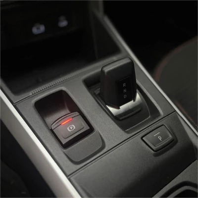 Foto 14: RENAULT KARDIAN PREM AT 2025